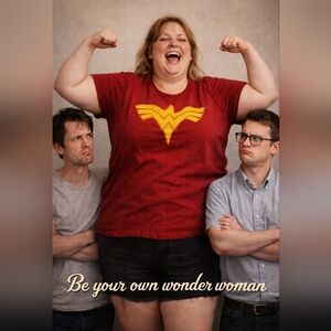 Wonder woman graphic tee size large